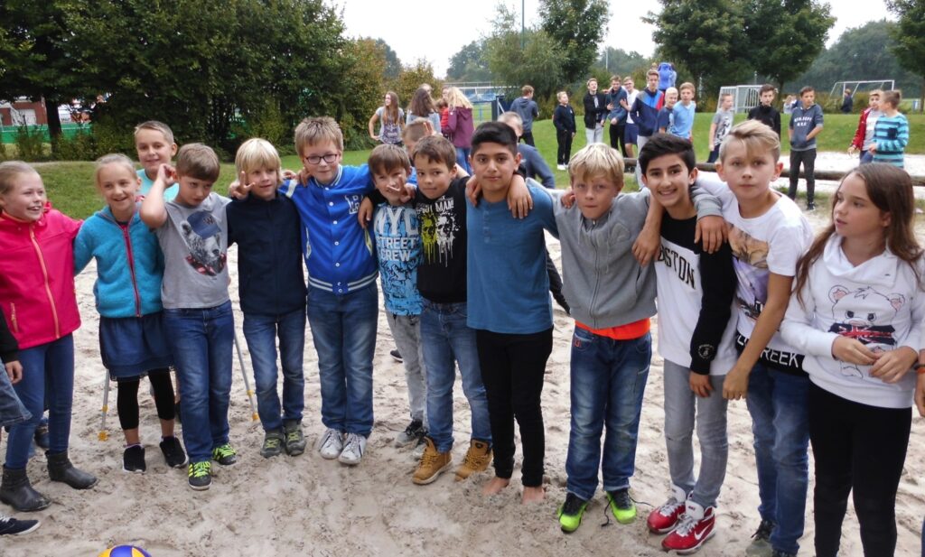 5R3 gewinnt TAP-Turnier „Ball über die Schnur“