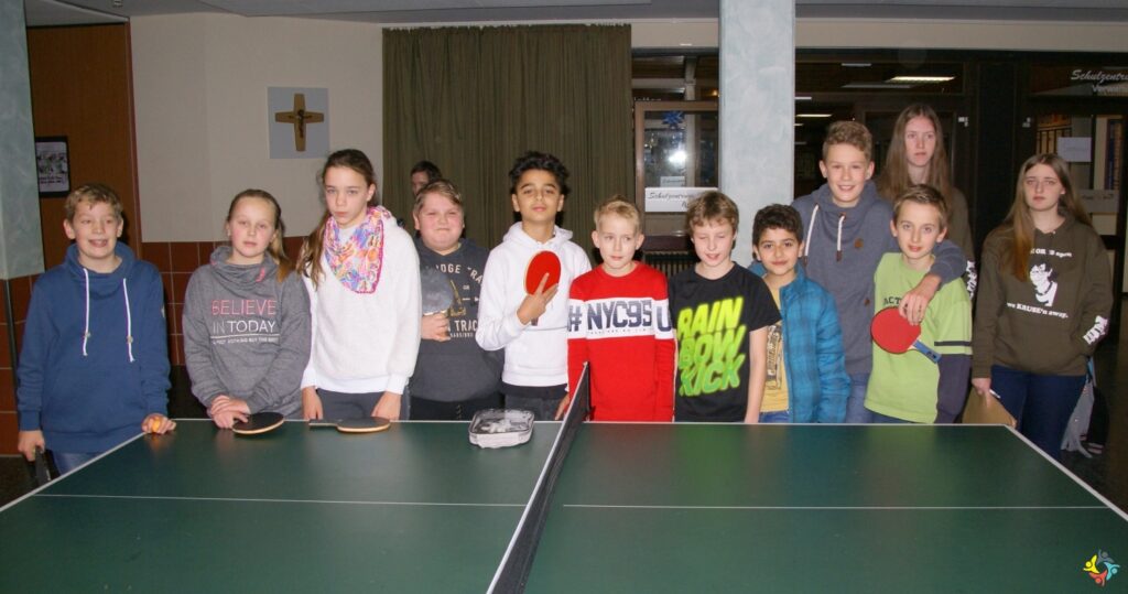 5a gewinnt Tischtennisturnier