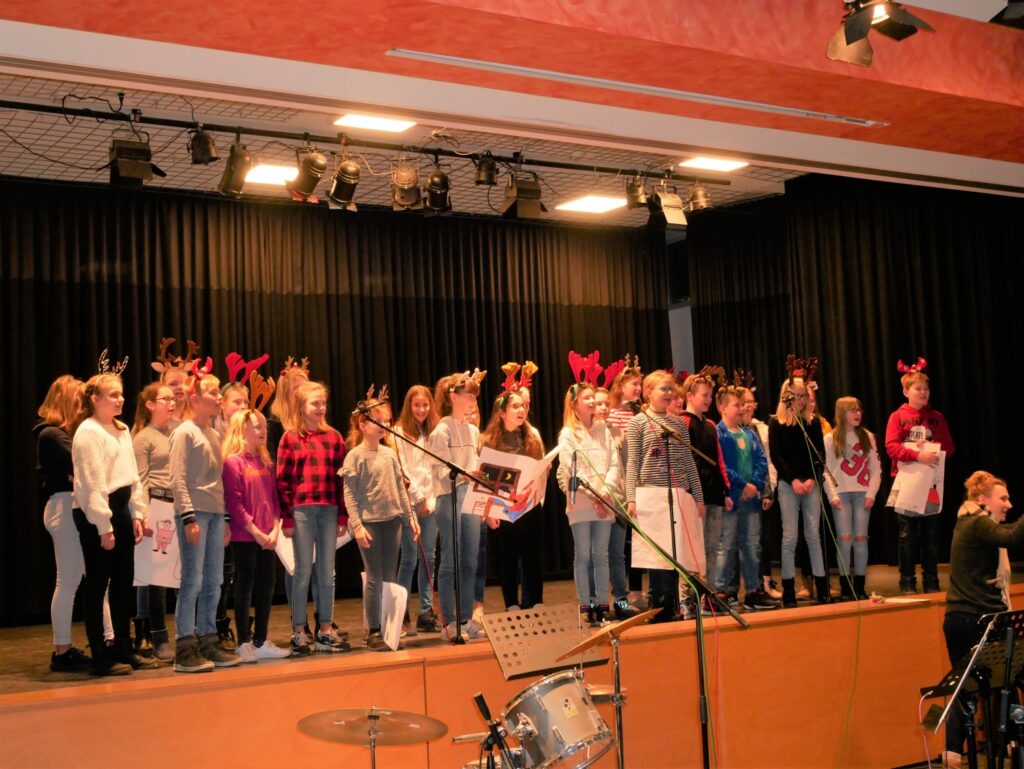 Weihnachtsfeier der Klasse 5 und 6