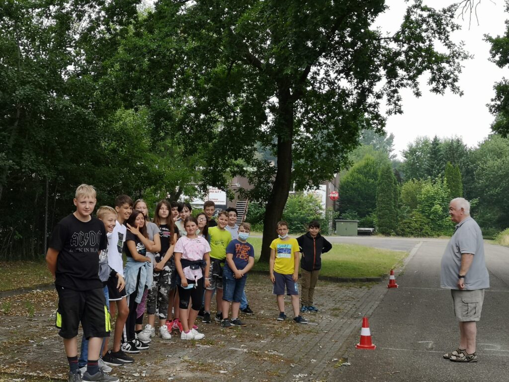 Achtung Auto!
