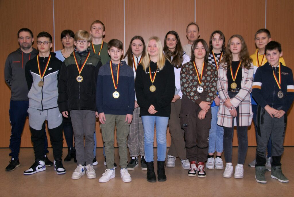Amelie Neumann und Lars Kamphaus gewinnen Jubiläumsturnier
