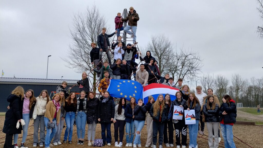 Sprache ist kein Problem – Niederländische Schüler besuchen Haupt- und Realschule Saterland